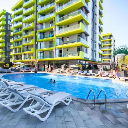 Luxury Premier Seaview - Pool & Langa Plaja Năvodari