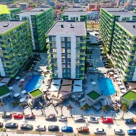 Luxury Premier Seaview - Pool & Langa Plaja Năvodari